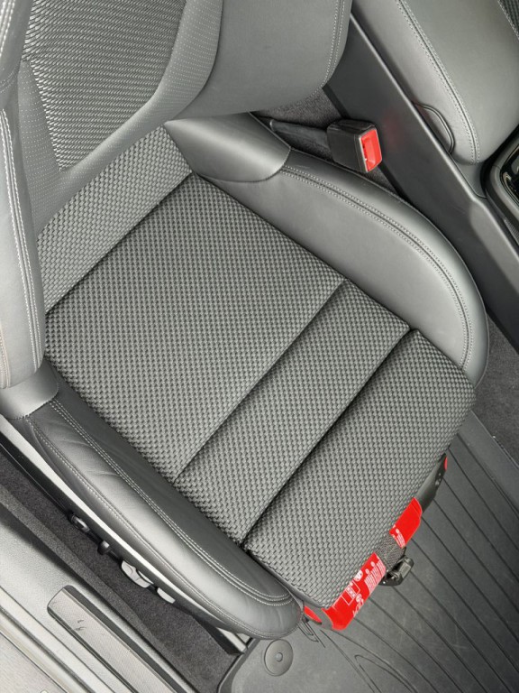 2023 Porsche 911 Image 65