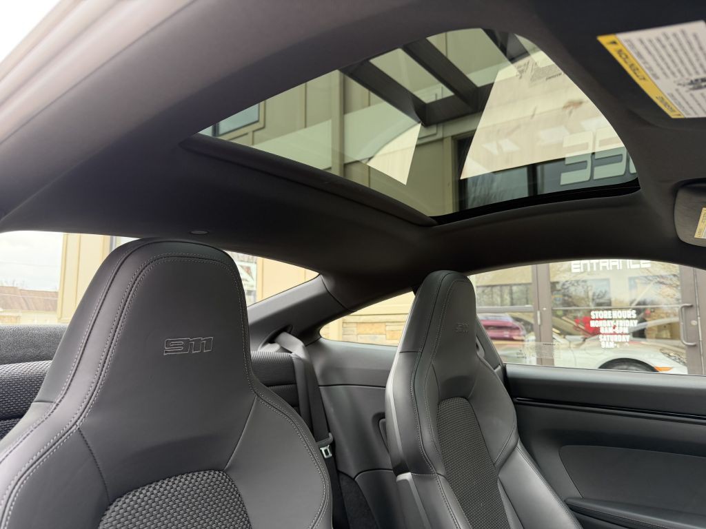 2023 Porsche 911 Image 71