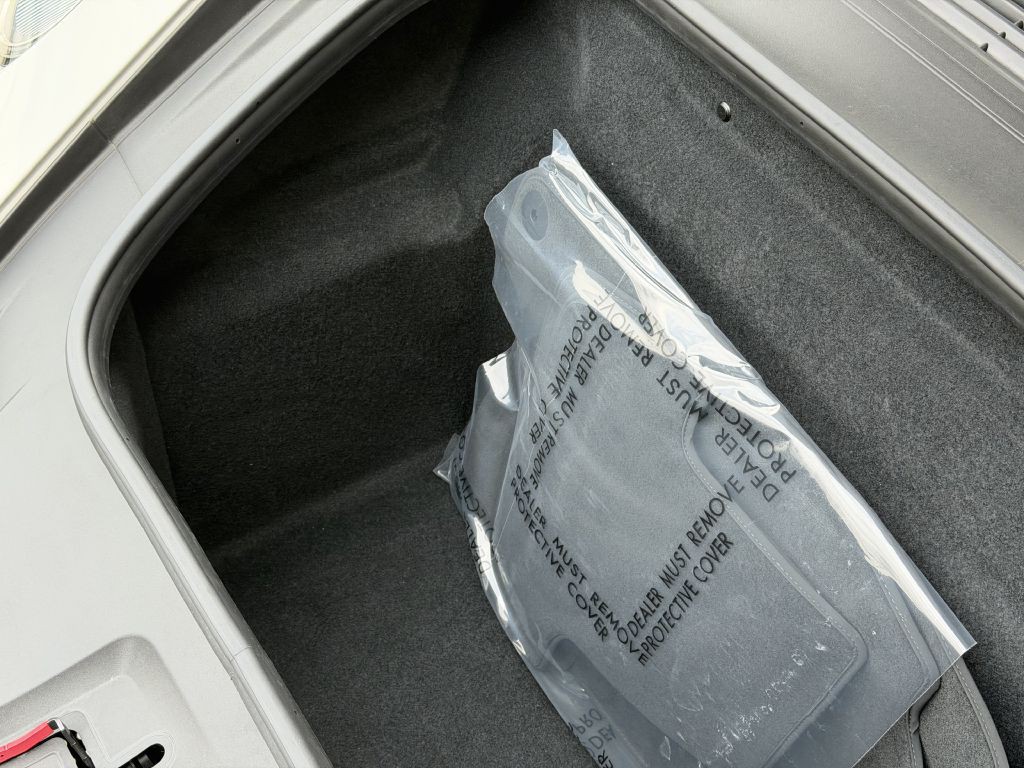 2023 Porsche 911 Image 76