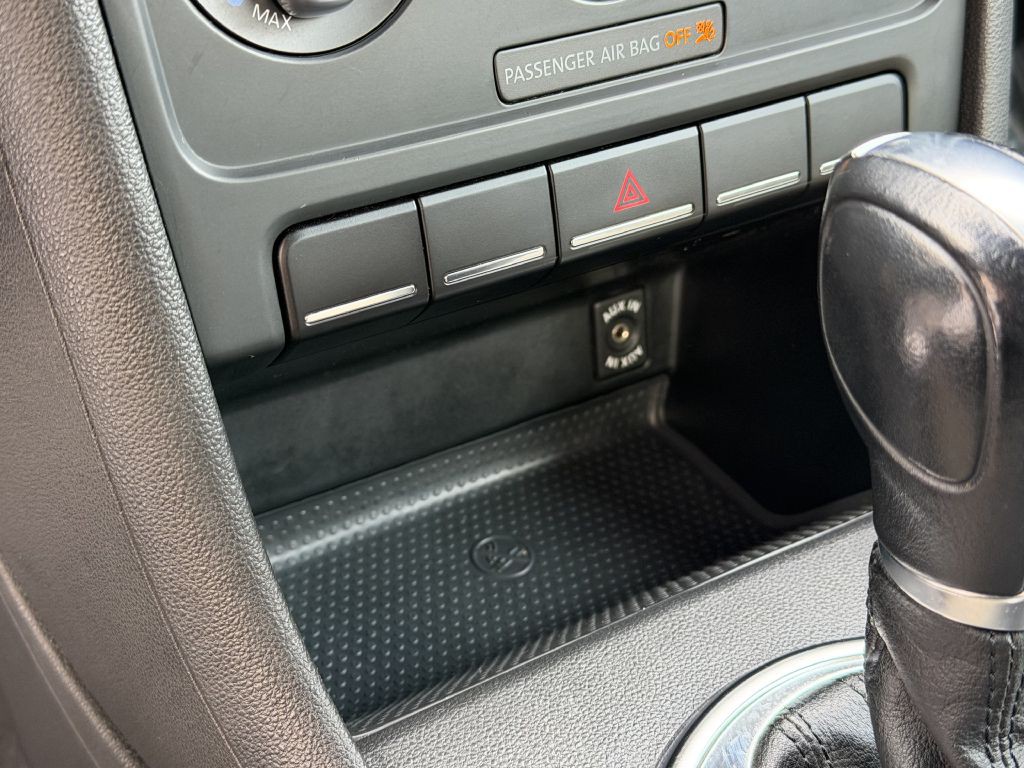 2013 Volkswagen Beetle Image 41