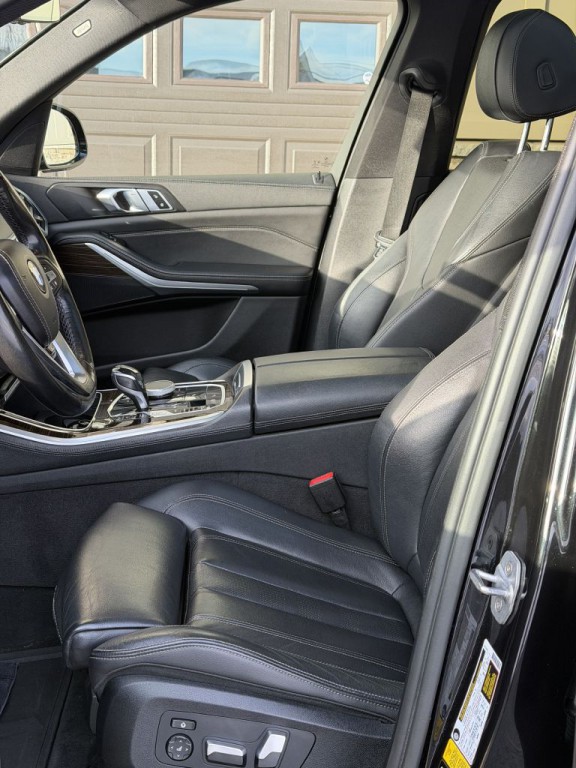 2019 BMW X5 Image 17