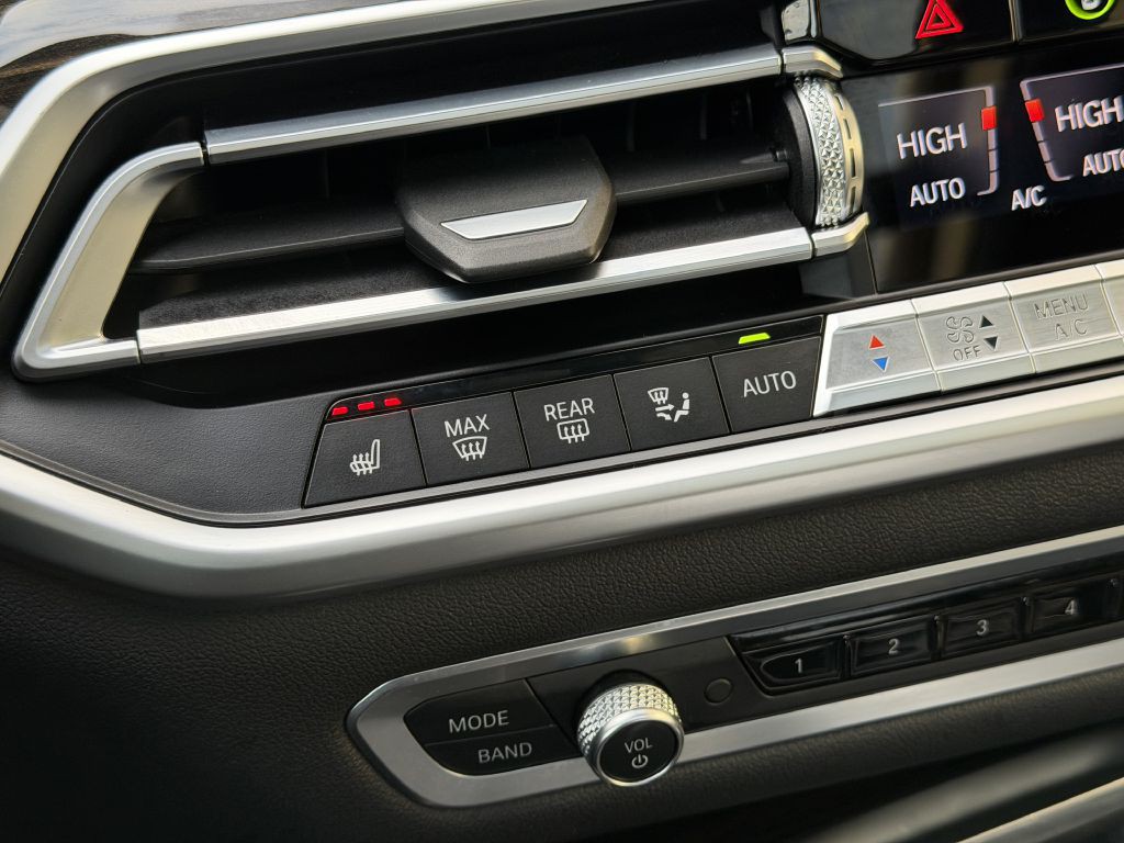 2019 BMW X5 Image 34