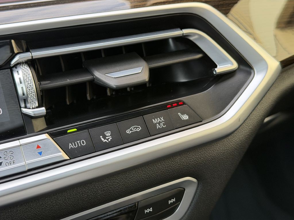 2019 BMW X5 Image 35