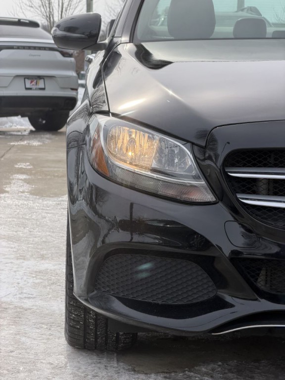 2016 Mercedes-Benz C-Class Image 13