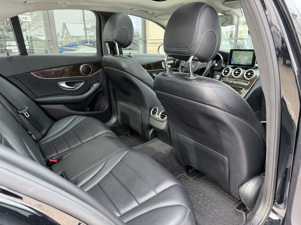 2016 Mercedes-Benz C-Class Image 59