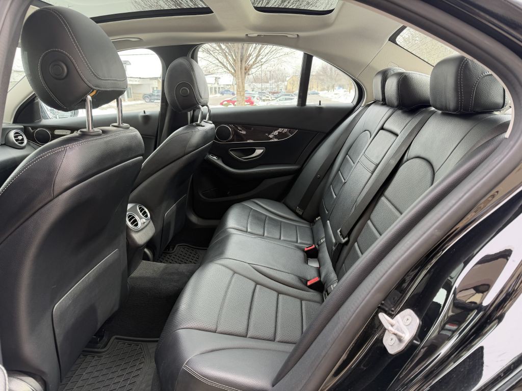 2016 Mercedes-Benz C-Class Image 61