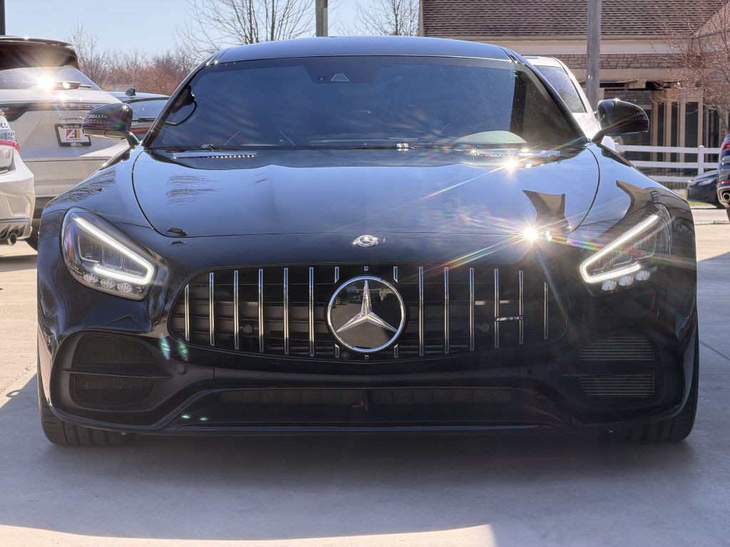 2020 Mercedes-Benz AMG GT Image 4