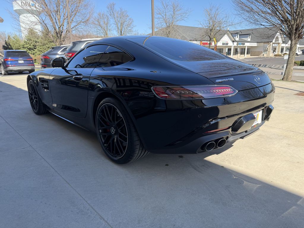 2020 Mercedes-Benz AMG GT Image 7