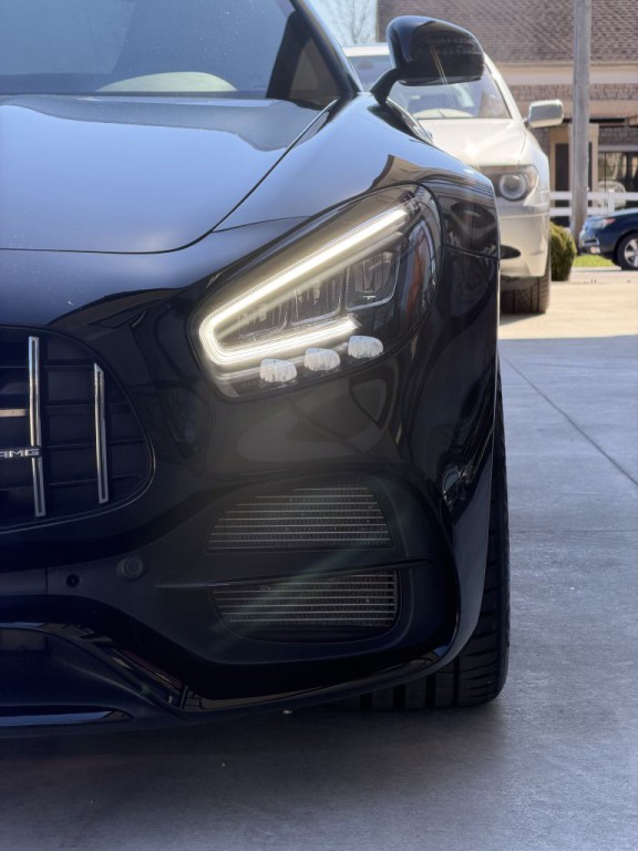 2020 Mercedes-Benz AMG GT Image 13