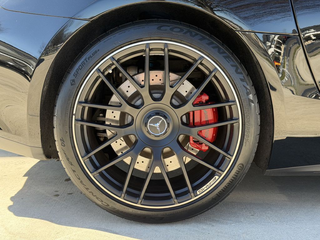 2020 Mercedes-Benz AMG GT Image 19