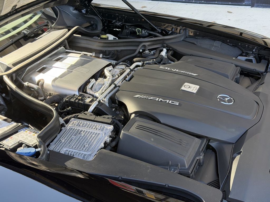 2020 Mercedes-Benz AMG GT Image 27