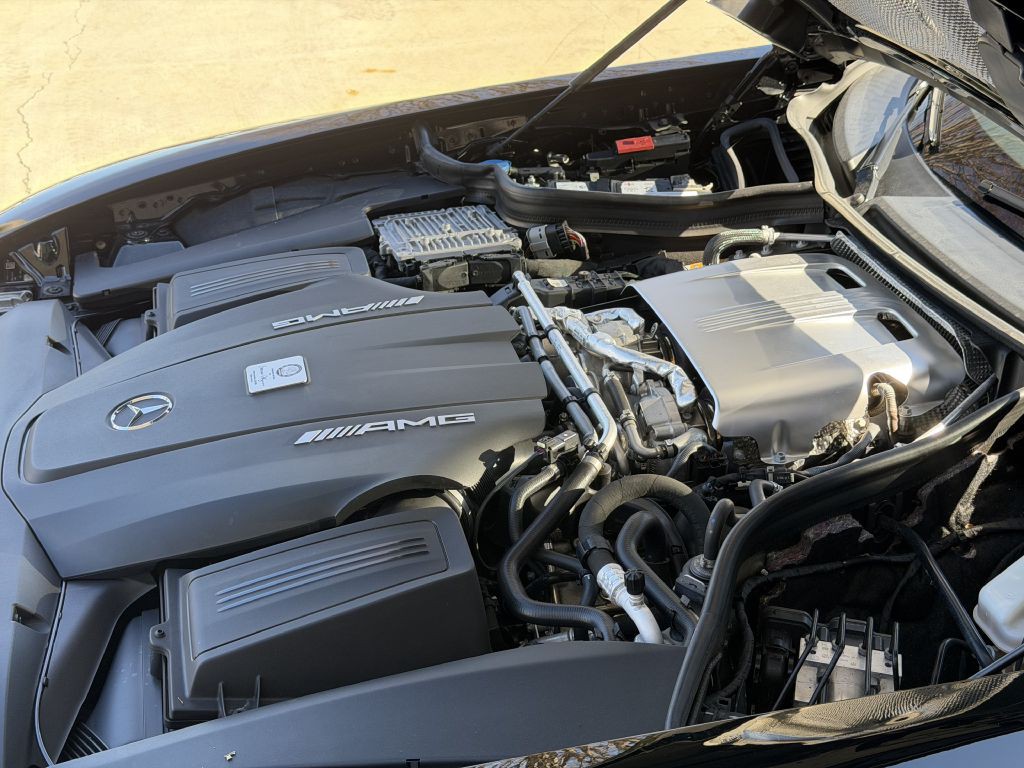 2020 Mercedes-Benz AMG GT Image 28