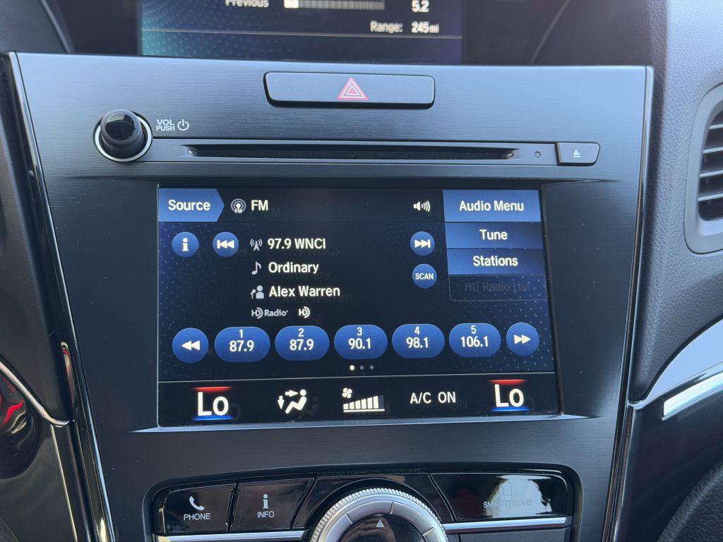 2020 Acura ILX Image 34