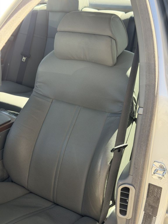 2002 BMW 7 Series Image 27