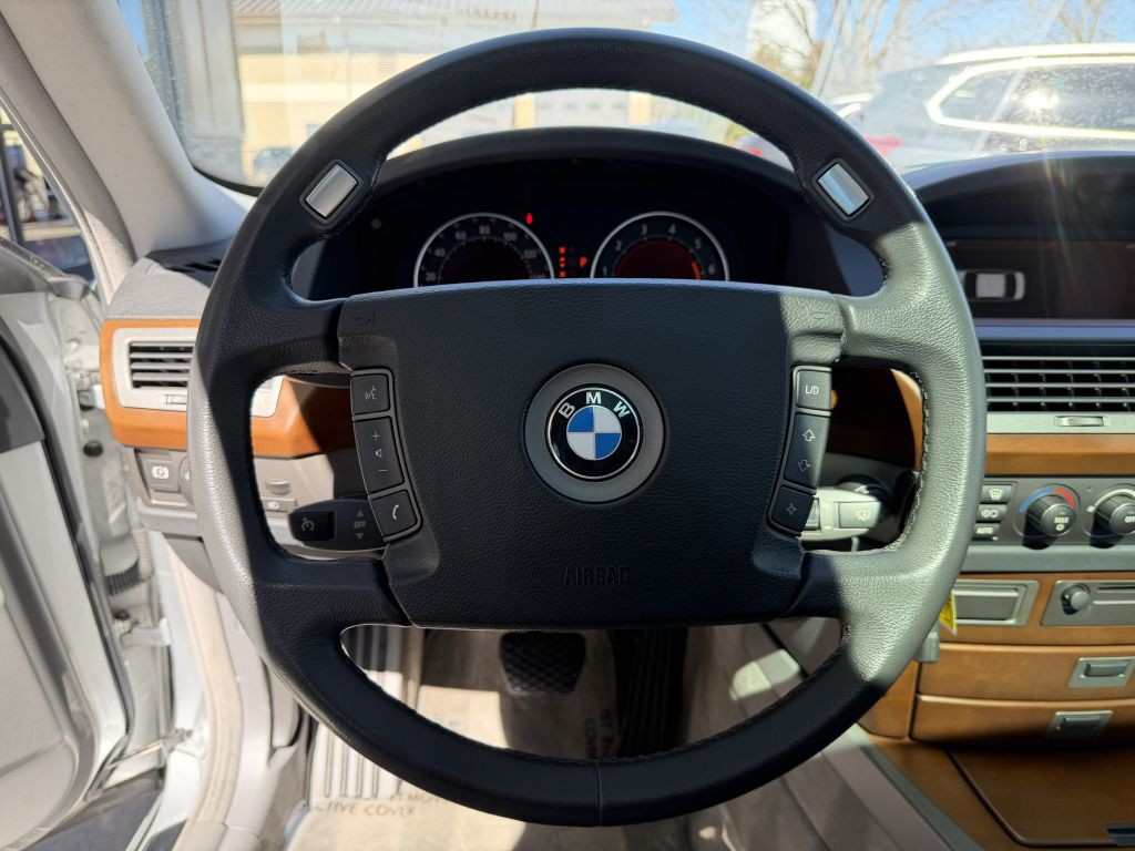 2002 BMW 7 Series Image 31