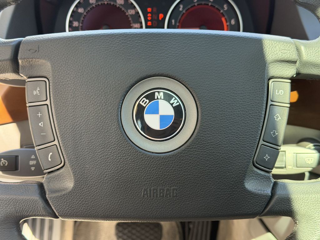 2002 BMW 7 Series Image 32