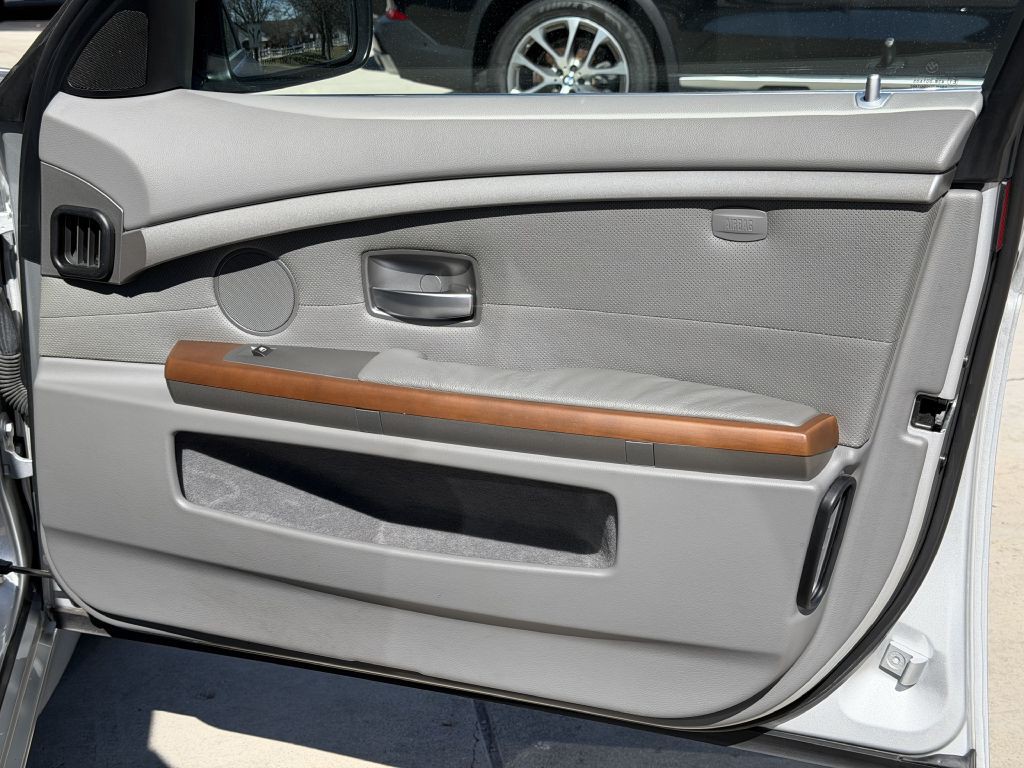 2002 BMW 7 Series Image 53