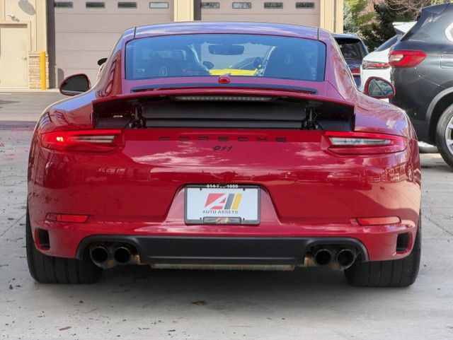 2018 Porsche 911 Image 8
