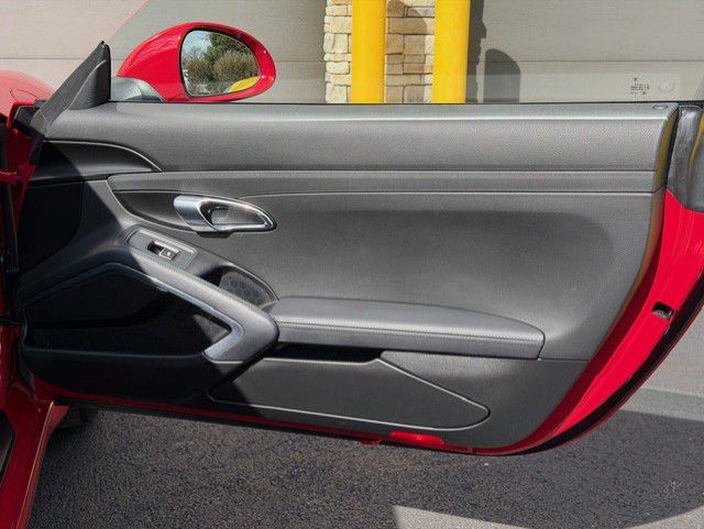 2018 Porsche 911 Image 44