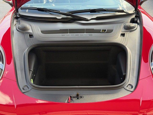 2018 Porsche 911 Image 50