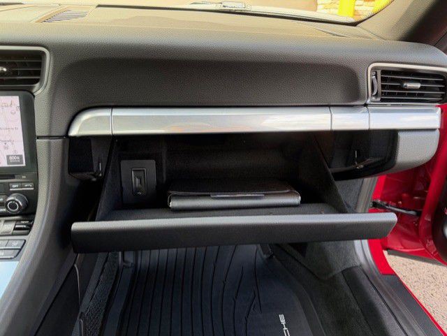 2018 Porsche 911 Image 51