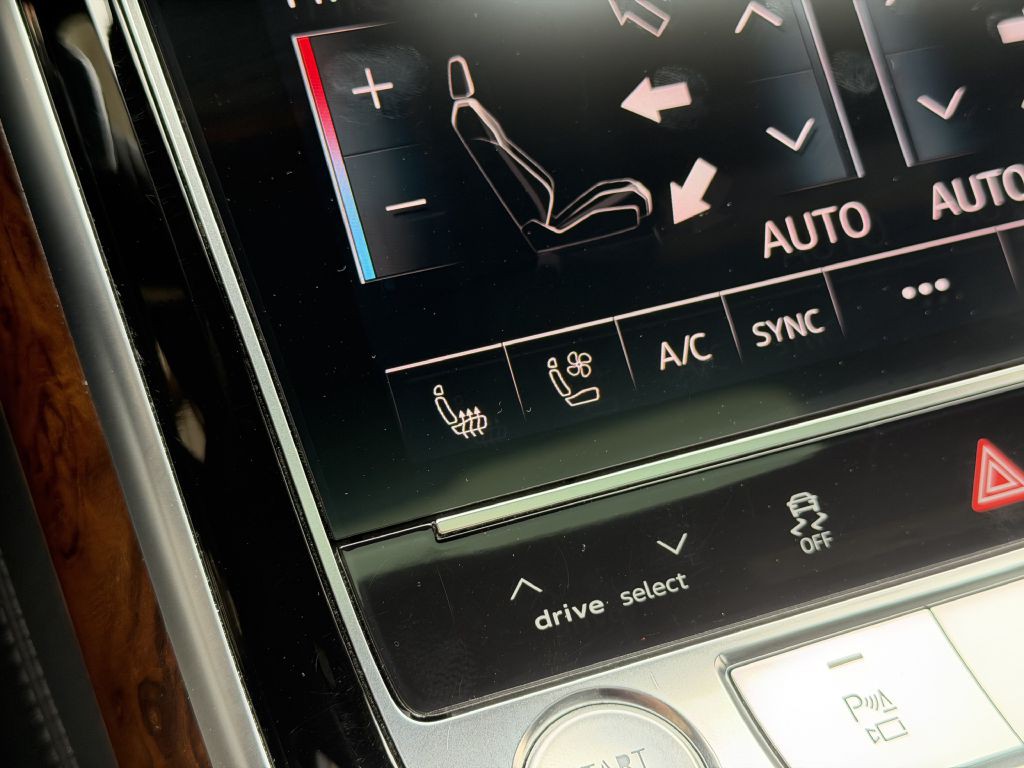 2019 Audi A8 Image 43