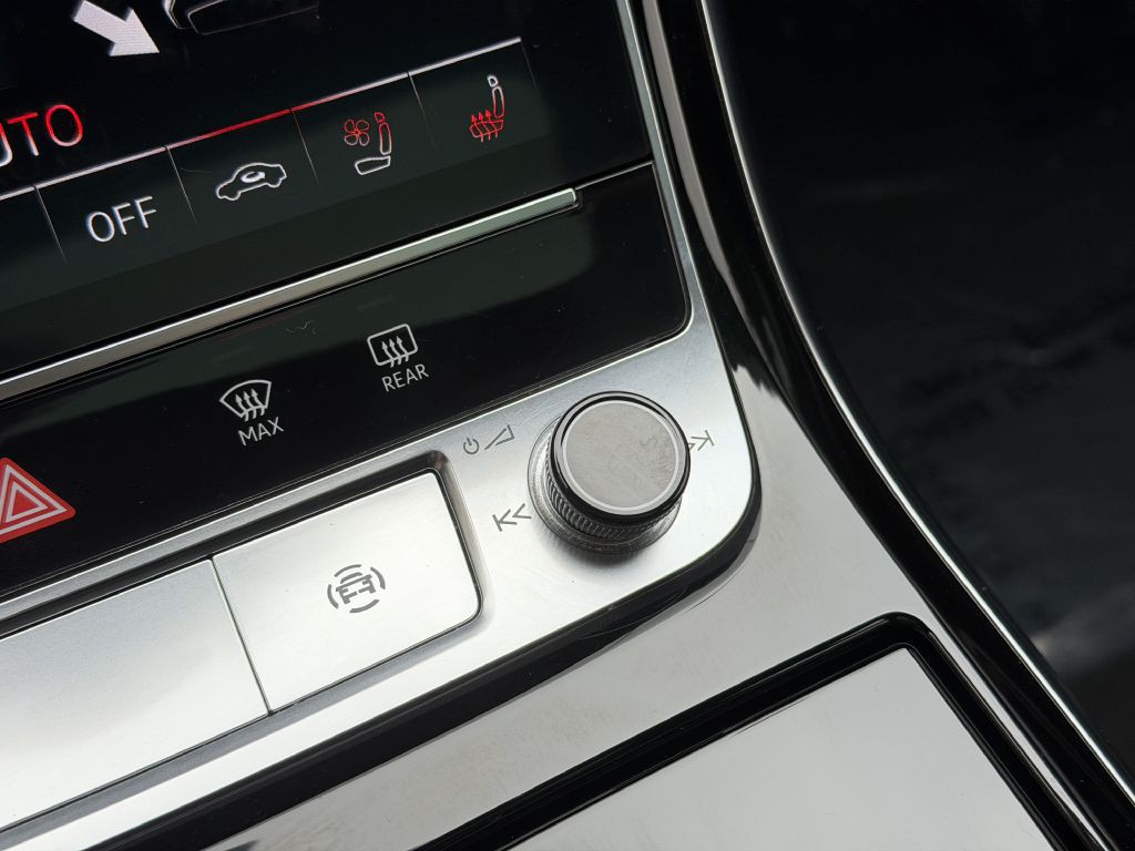 2019 Audi A8 Image 46