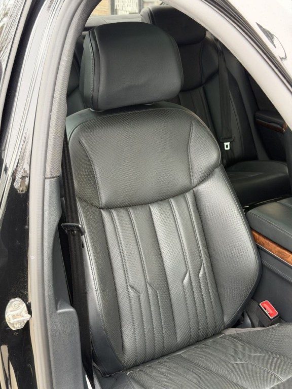 2019 Audi A8 Image 65