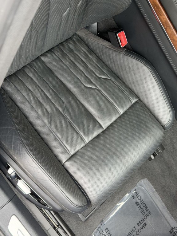 2019 Audi A8 Image 66