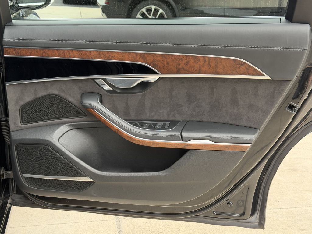 2019 Audi A8 Image 75