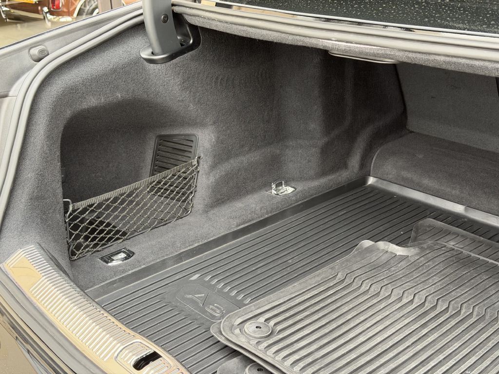 2019 Audi A8 Image 92