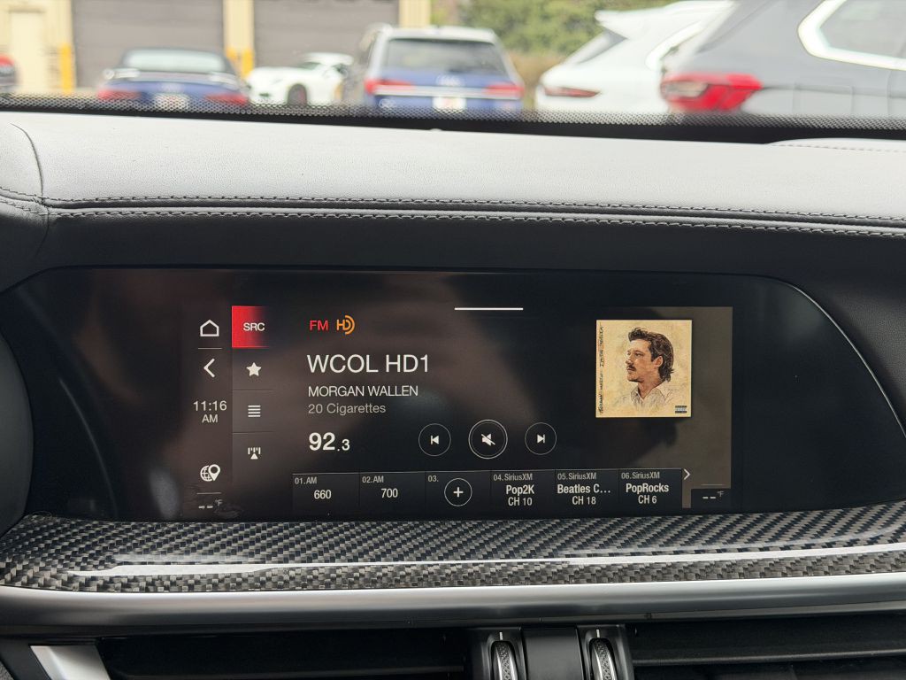 2022 Alfa Romeo Stelvio Image 40