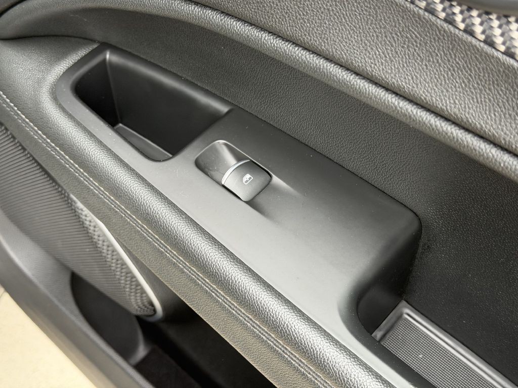 2022 Alfa Romeo Stelvio Image 57