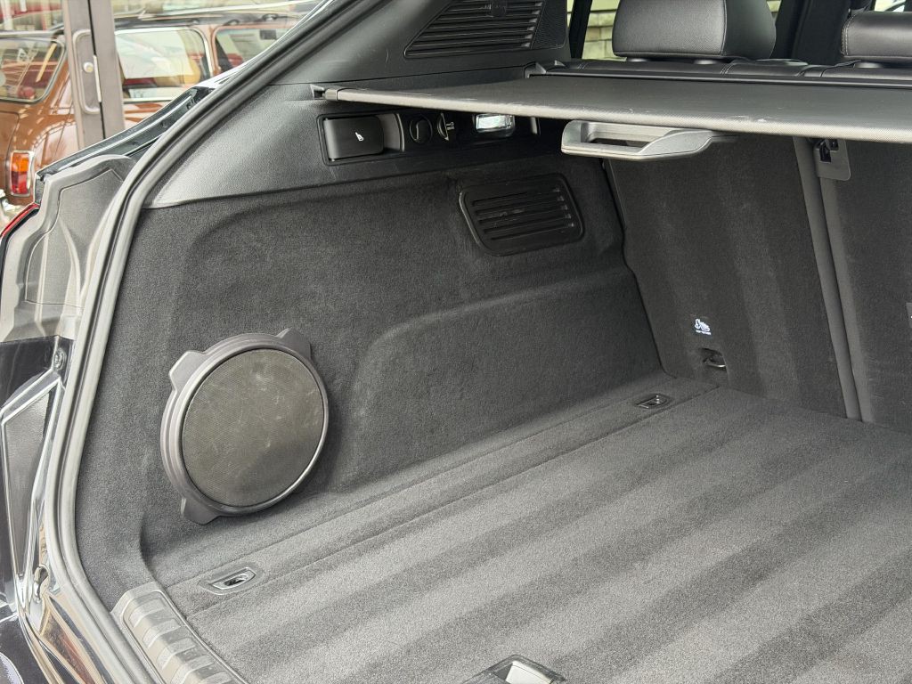 2022 Alfa Romeo Stelvio Image 87