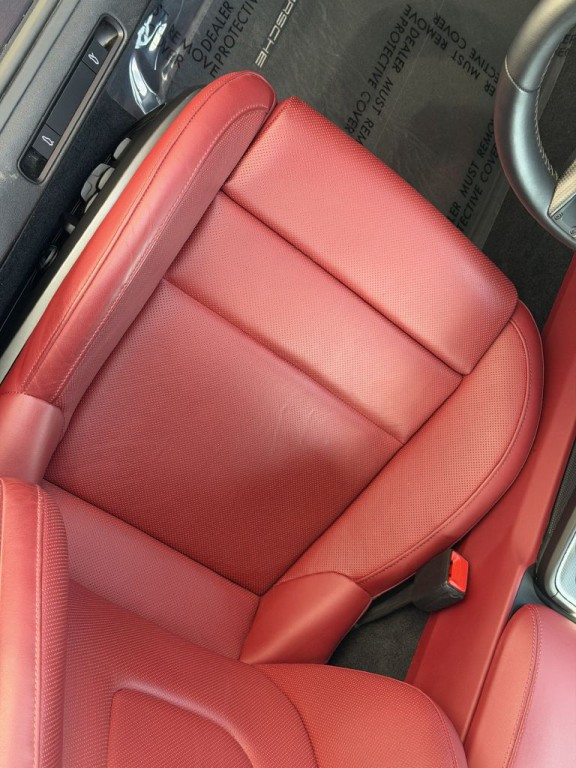 2024 Porsche 911 Image 39