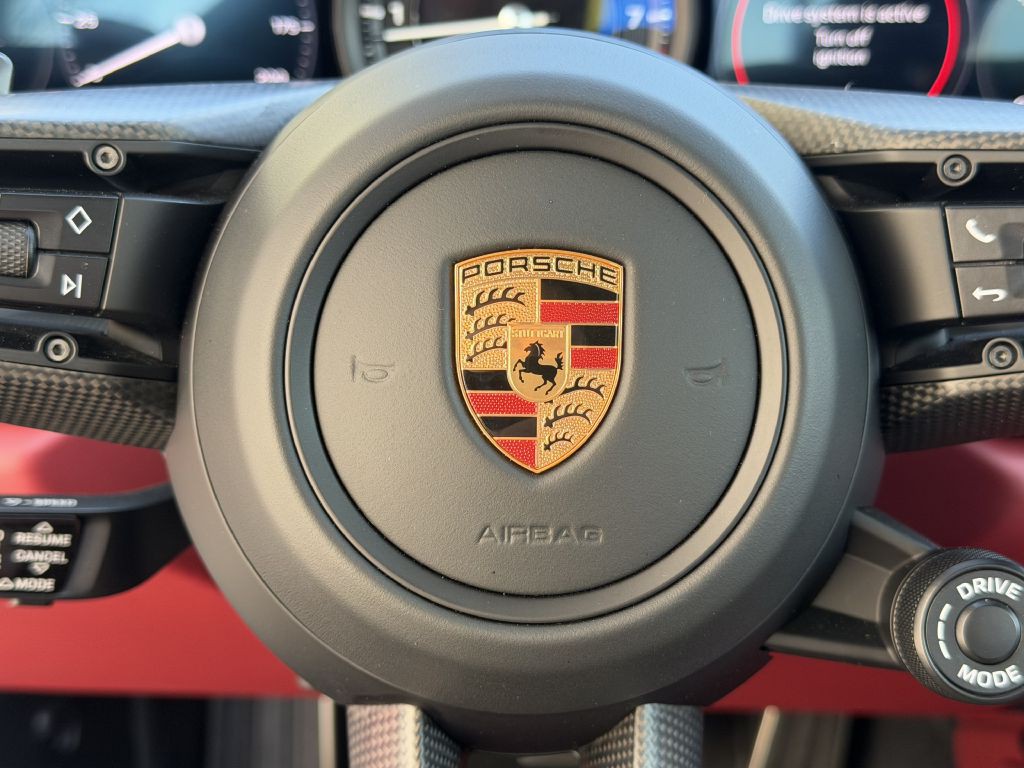 2024 Porsche 911 Image 43