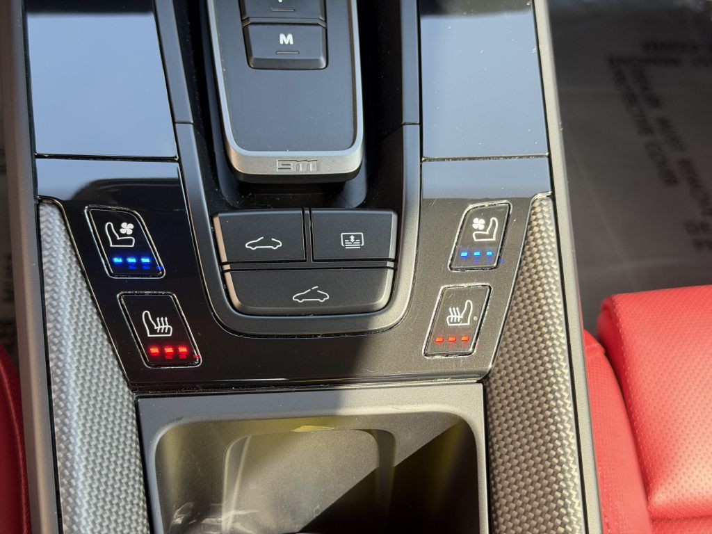 2024 Porsche 911 Image 59