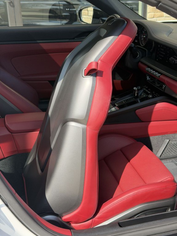 2024 Porsche 911 Image 87