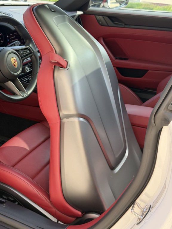 2024 Porsche 911 Image 93