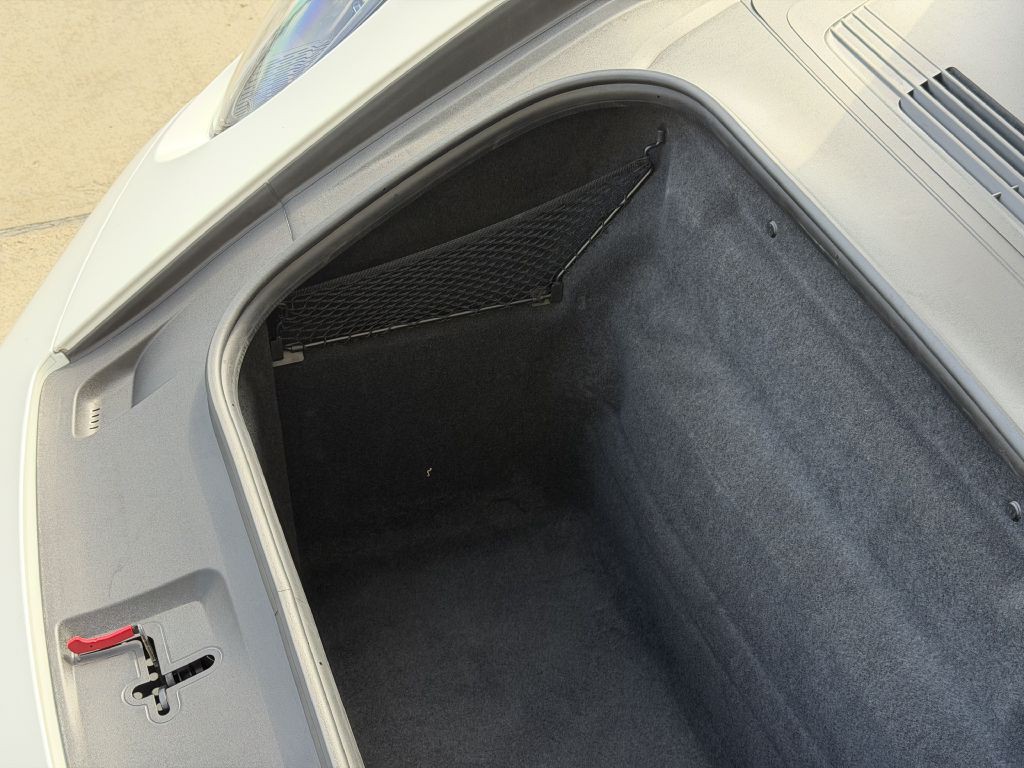 2024 Porsche 911 Image 101