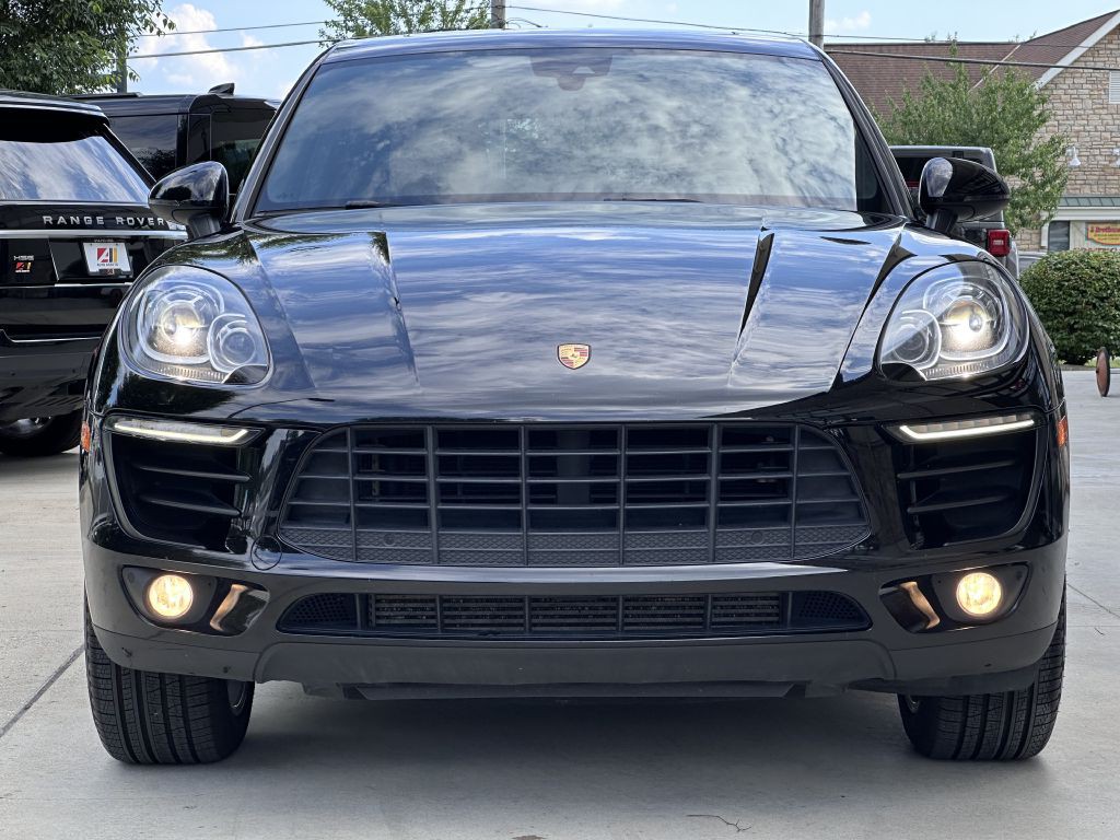 2017 Porsche Macan Image 4