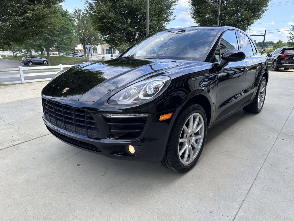 2017 Porsche Macan Image 5