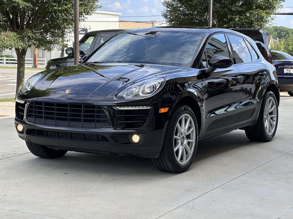 2017 Porsche Macan Image 11