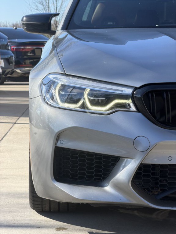 2019 BMW M5 Image 3