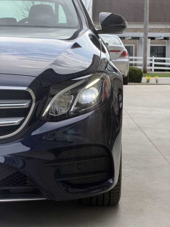 2020 Mercedes-Benz E-Class Image 12