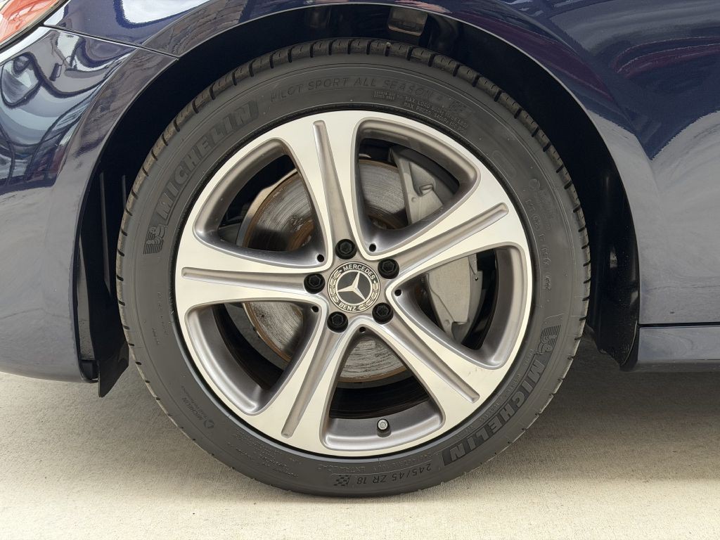 2020 Mercedes-Benz E-Class Image 15