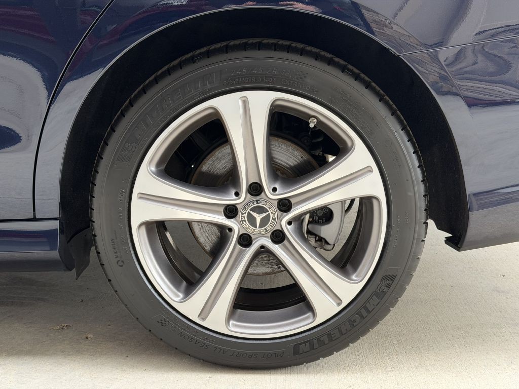 2020 Mercedes-Benz E-Class Image 16