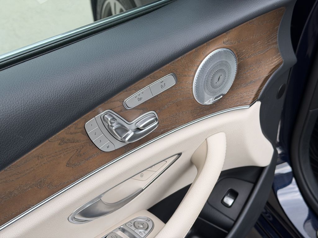 2020 Mercedes-Benz E-Class Image 22