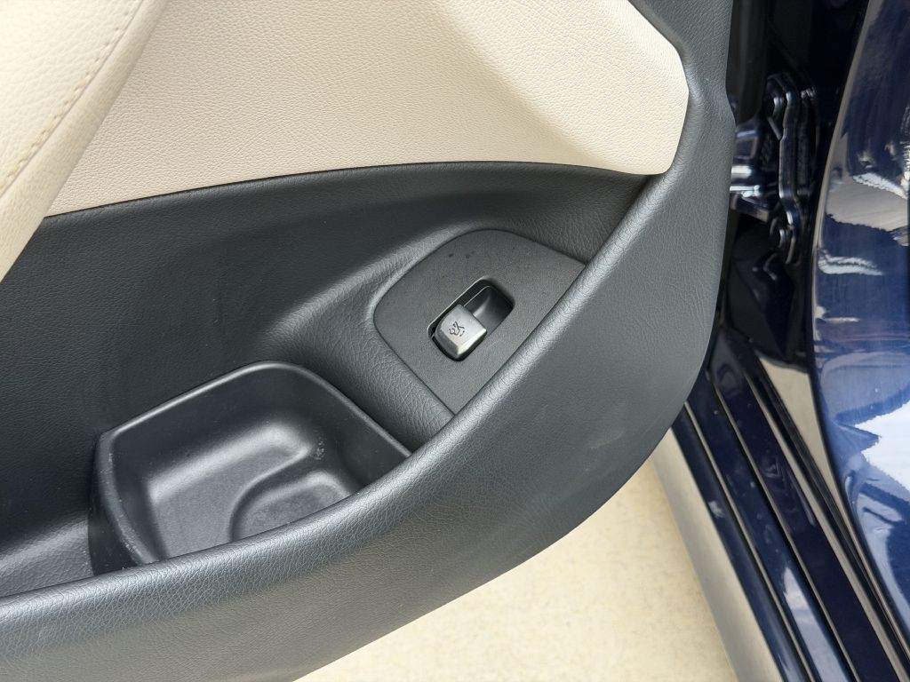 2020 Mercedes-Benz E-Class Image 26