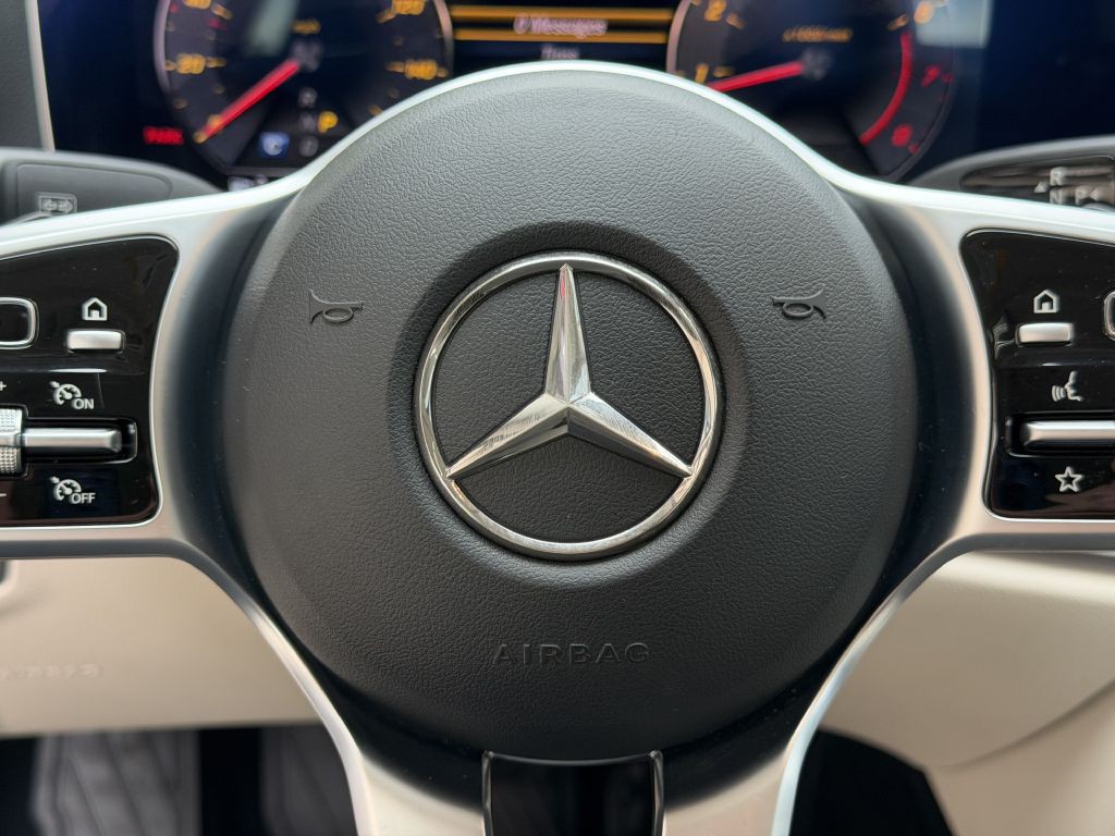 2020 Mercedes-Benz E-Class Image 34